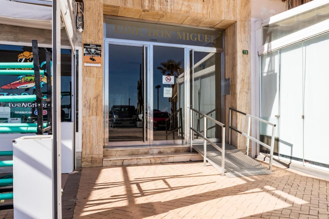 Sur Suites Don Miguel Fuengirola Bagian luar foto