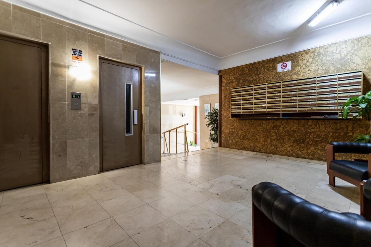 Sur Suites Don Miguel Fuengirola Bagian luar foto